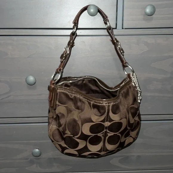 Vintage Coach shoulder bag - Picture 1 of 8